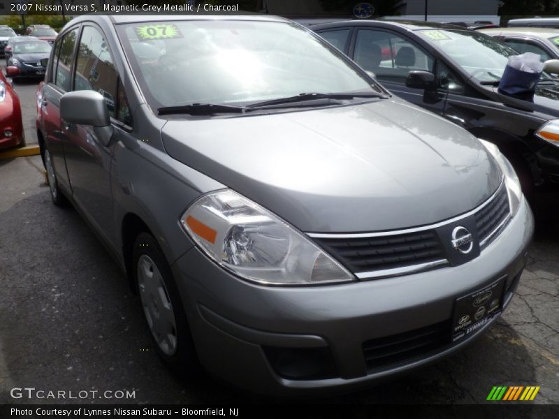 Magnetic Grey Metallic / Charcoal 2007 Nissan Versa S