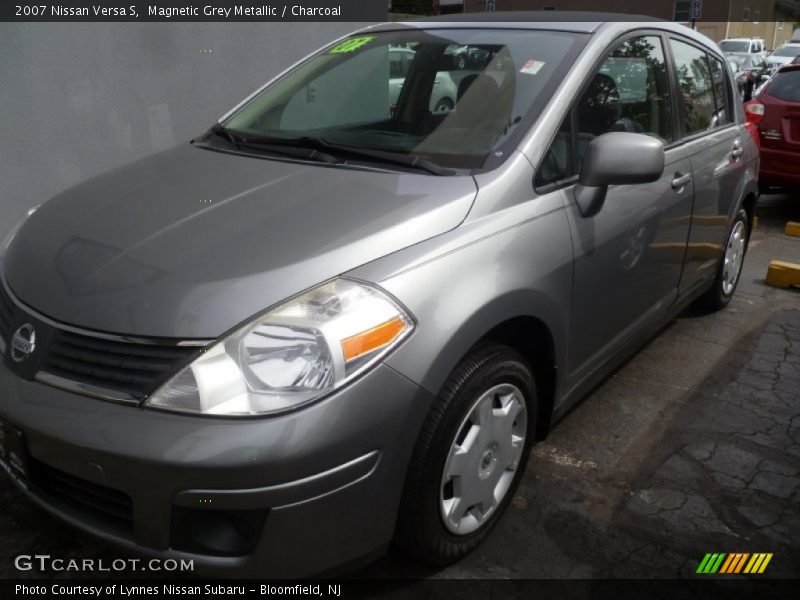 Magnetic Grey Metallic / Charcoal 2007 Nissan Versa S