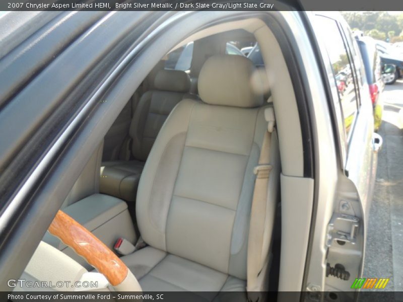 Bright Silver Metallic / Dark Slate Gray/Light Slate Gray 2007 Chrysler Aspen Limited HEMI