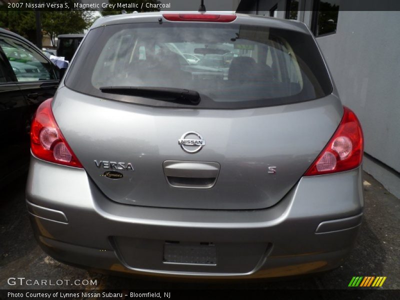 Magnetic Grey Metallic / Charcoal 2007 Nissan Versa S
