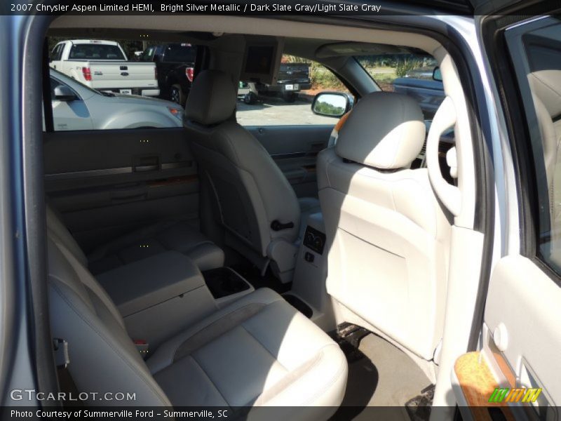 Bright Silver Metallic / Dark Slate Gray/Light Slate Gray 2007 Chrysler Aspen Limited HEMI
