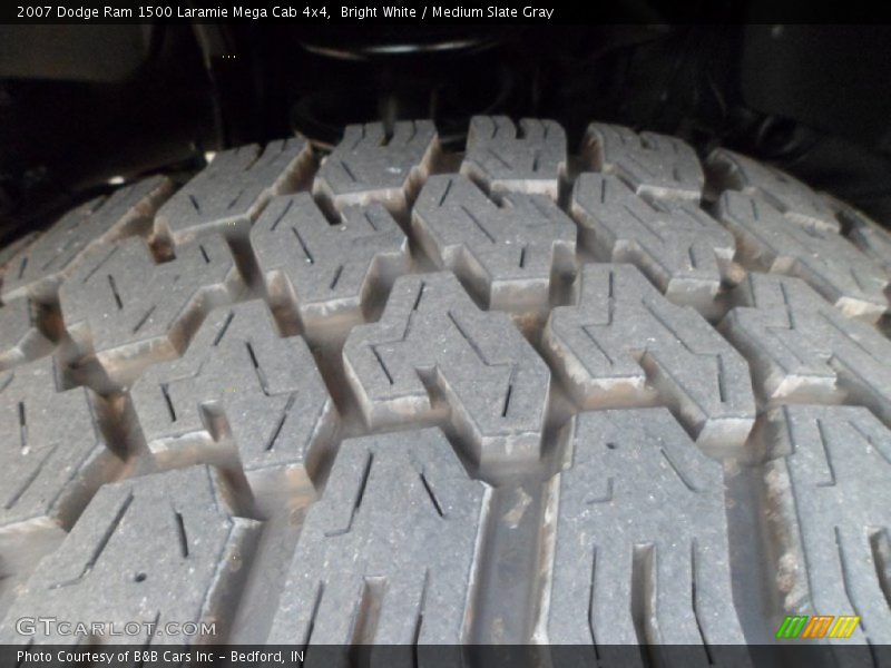 Bright White / Medium Slate Gray 2007 Dodge Ram 1500 Laramie Mega Cab 4x4
