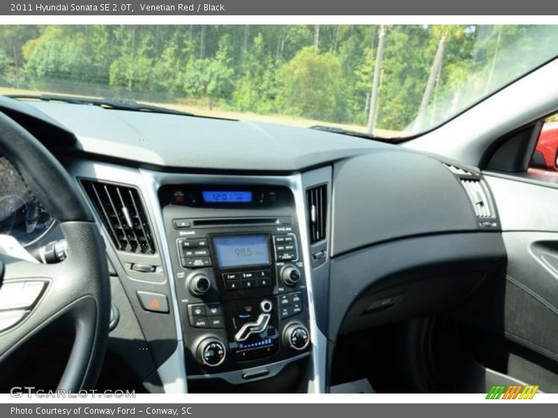 Venetian Red / Black 2011 Hyundai Sonata SE 2.0T