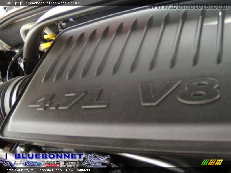 Stone White / Khaki 2006 Jeep Commander