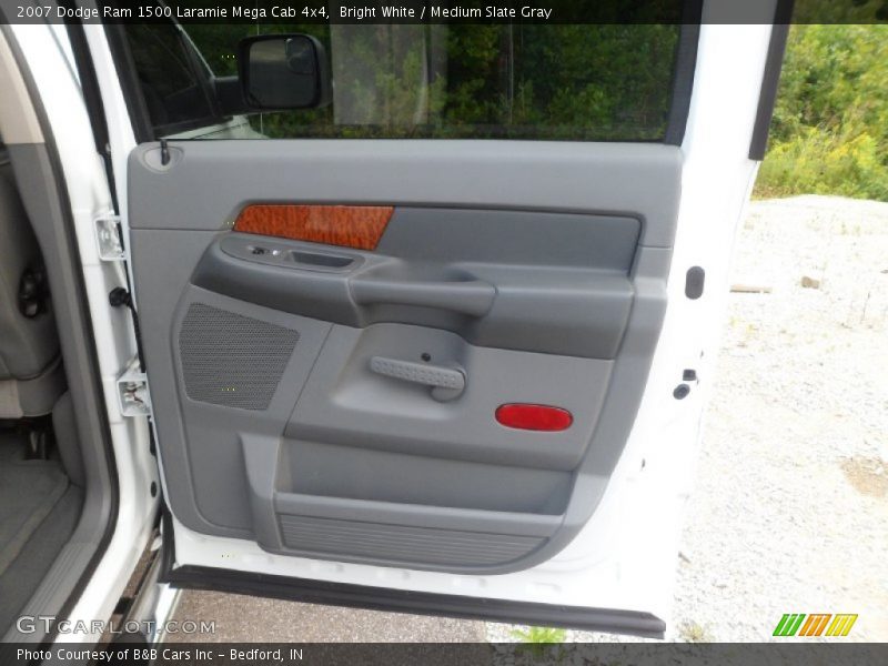 Bright White / Medium Slate Gray 2007 Dodge Ram 1500 Laramie Mega Cab 4x4