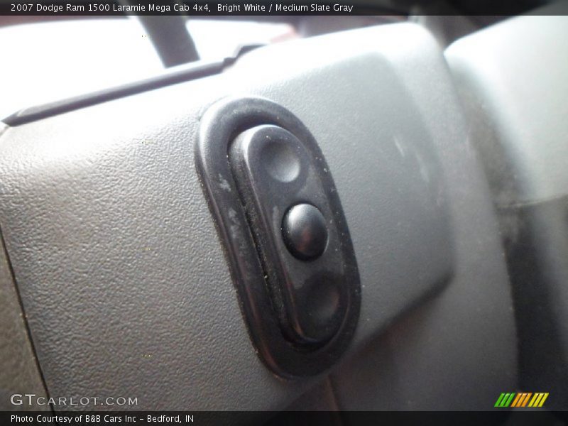 Bright White / Medium Slate Gray 2007 Dodge Ram 1500 Laramie Mega Cab 4x4