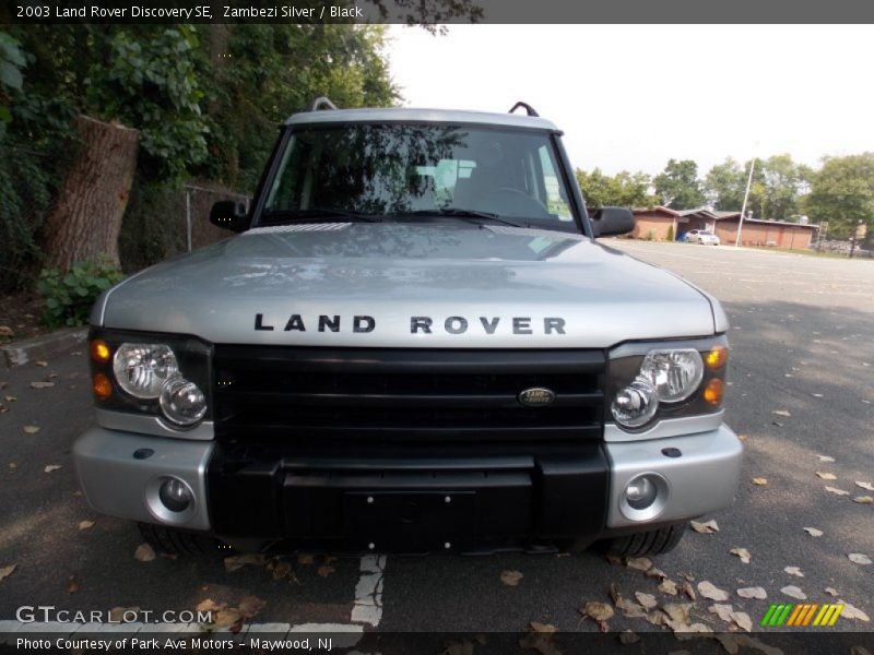 Zambezi Silver / Black 2003 Land Rover Discovery SE