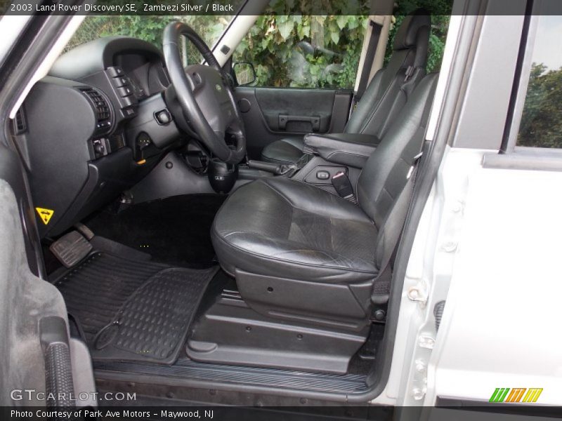 Zambezi Silver / Black 2003 Land Rover Discovery SE