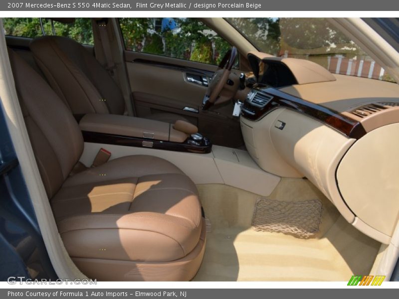 Flint Grey Metallic / designo Porcelain Beige 2007 Mercedes-Benz S 550 4Matic Sedan
