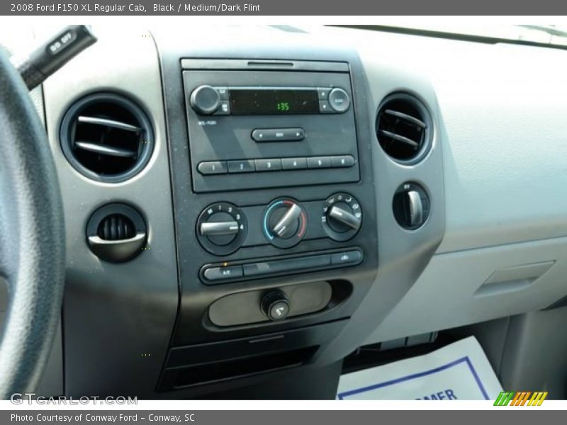 Black / Medium/Dark Flint 2008 Ford F150 XL Regular Cab
