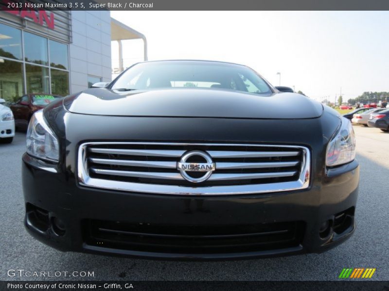 Super Black / Charcoal 2013 Nissan Maxima 3.5 S