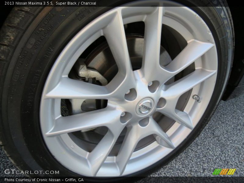 Super Black / Charcoal 2013 Nissan Maxima 3.5 S