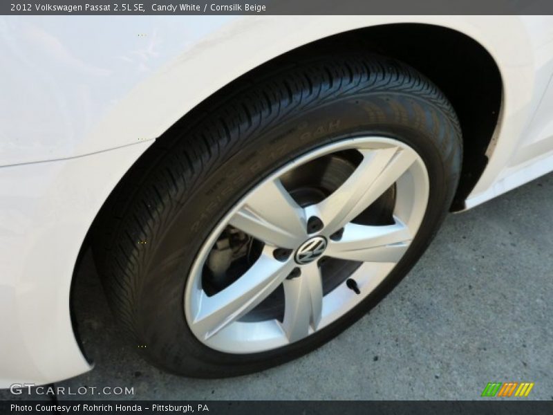 Candy White / Cornsilk Beige 2012 Volkswagen Passat 2.5L SE