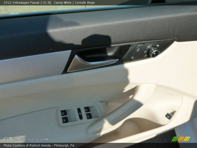 Candy White / Cornsilk Beige 2012 Volkswagen Passat 2.5L SE