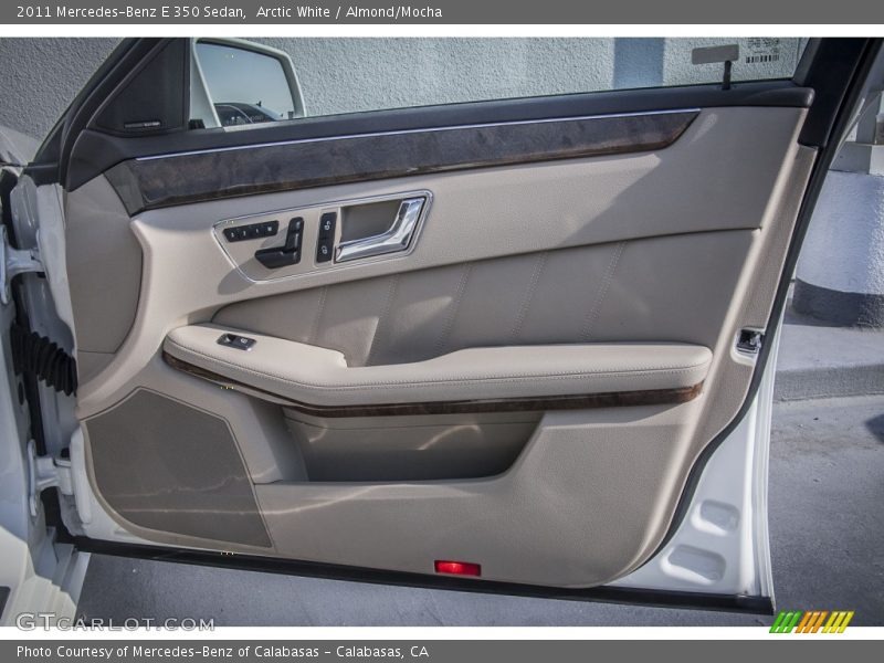 Arctic White / Almond/Mocha 2011 Mercedes-Benz E 350 Sedan