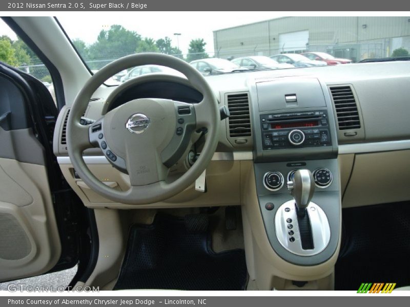 Super Black / Beige 2012 Nissan Sentra 2.0 S
