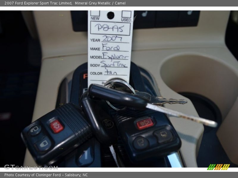 Mineral Grey Metallic / Camel 2007 Ford Explorer Sport Trac Limited