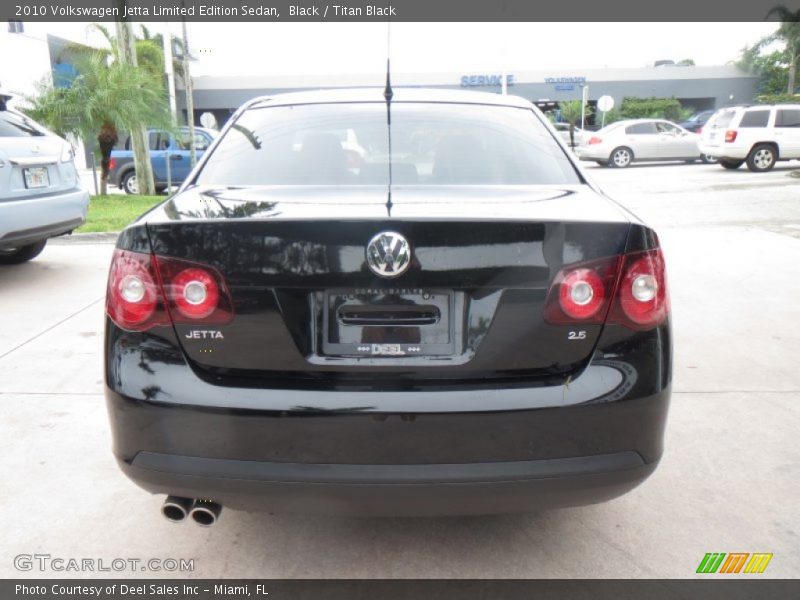 Black / Titan Black 2010 Volkswagen Jetta Limited Edition Sedan