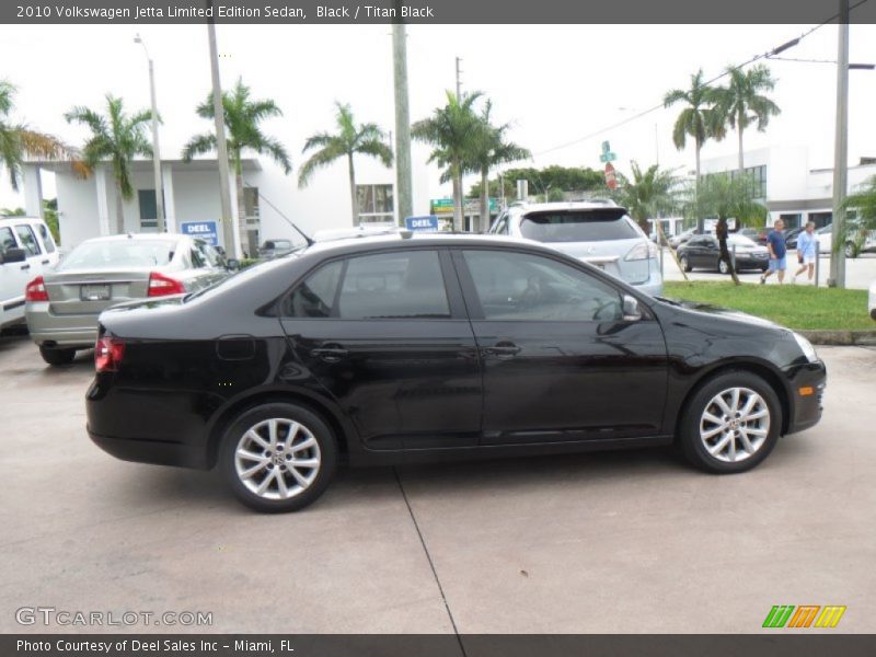 Black / Titan Black 2010 Volkswagen Jetta Limited Edition Sedan