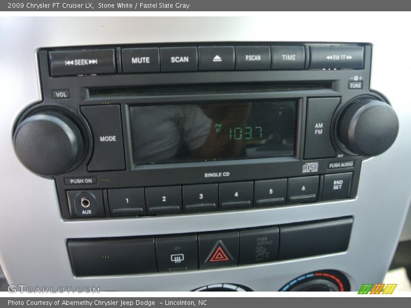 Stone White / Pastel Slate Gray 2009 Chrysler PT Cruiser LX