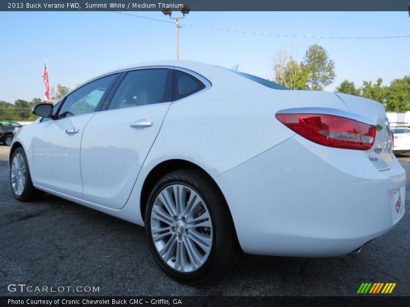 Summit White / Medium Titanium 2013 Buick Verano FWD