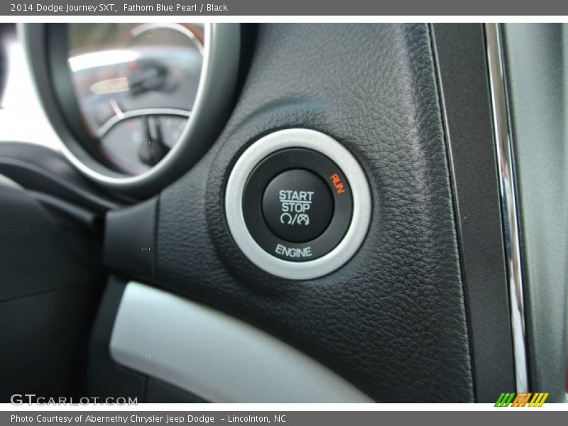 Fathom Blue Pearl / Black 2014 Dodge Journey SXT