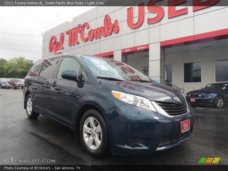 South Pacific Blue Pearl / Light Gray 2011 Toyota Sienna LE