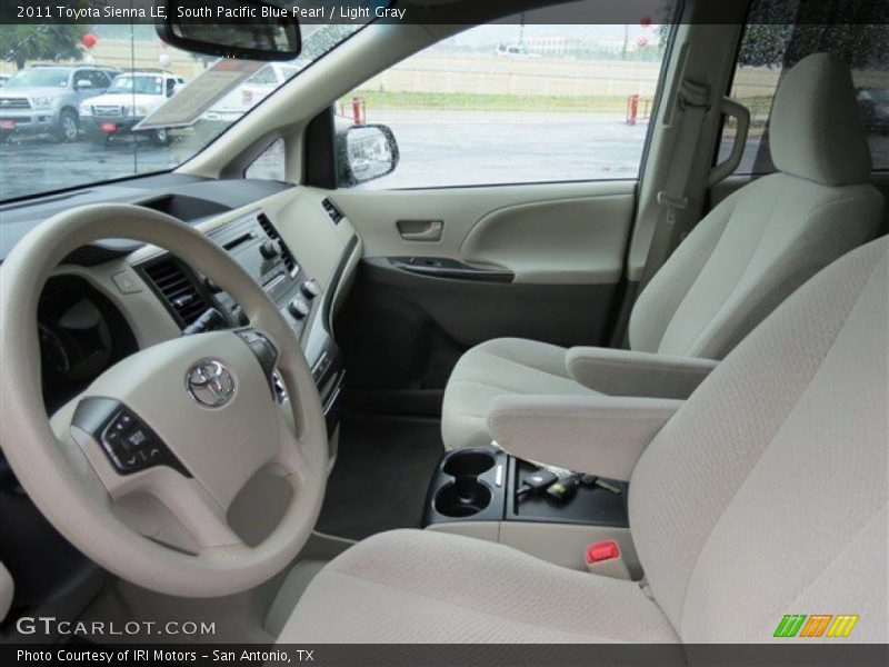 South Pacific Blue Pearl / Light Gray 2011 Toyota Sienna LE