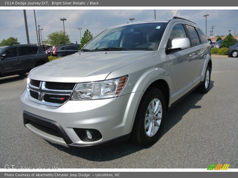 Front 3/4 View of 2014 Journey SXT