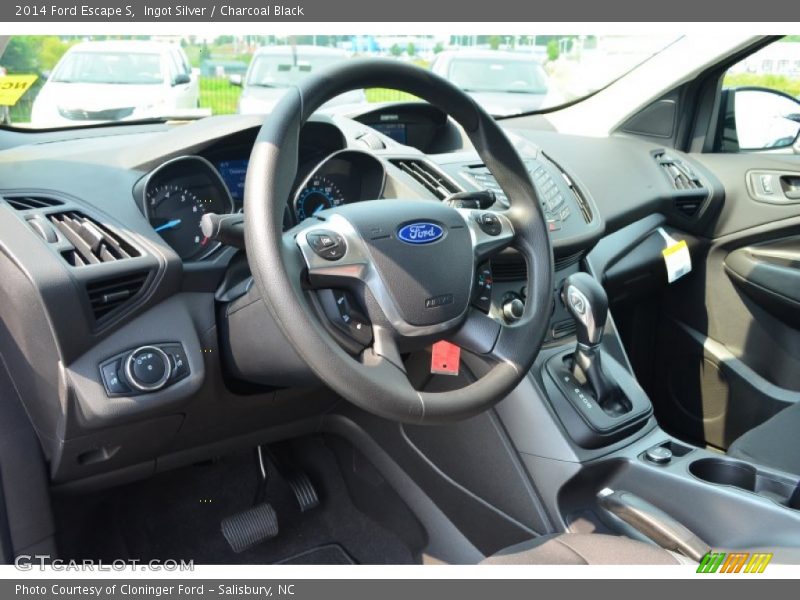 Ingot Silver / Charcoal Black 2014 Ford Escape S