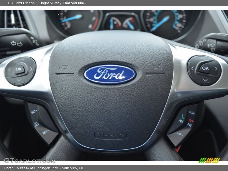 Ingot Silver / Charcoal Black 2014 Ford Escape S
