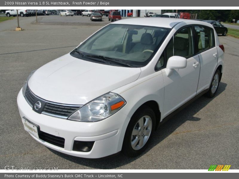 Fresh Powder / Beige 2009 Nissan Versa 1.8 SL Hatchback