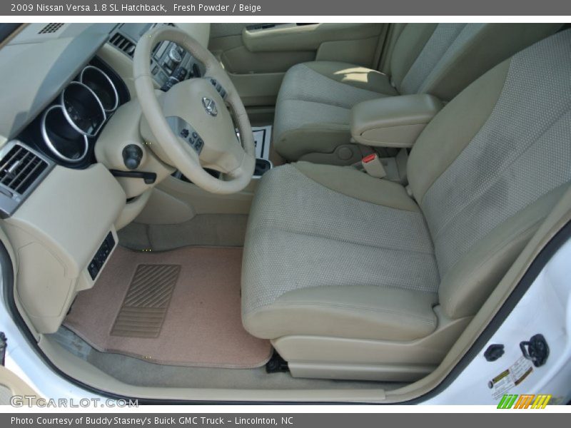 Fresh Powder / Beige 2009 Nissan Versa 1.8 SL Hatchback