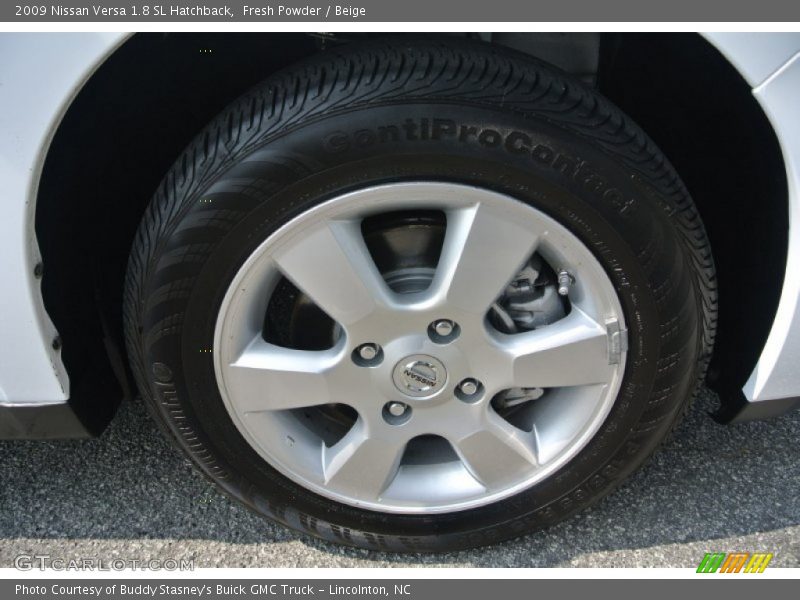 Fresh Powder / Beige 2009 Nissan Versa 1.8 SL Hatchback