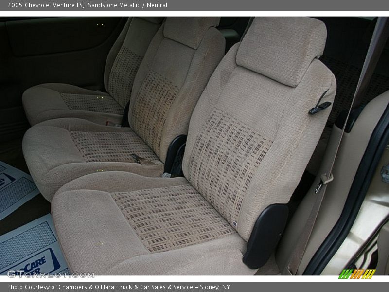 Sandstone Metallic / Neutral 2005 Chevrolet Venture LS
