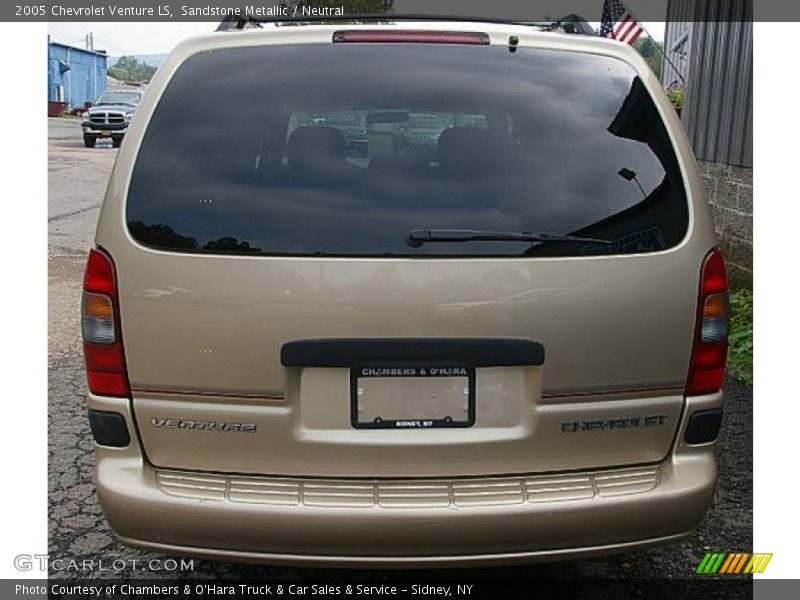 Sandstone Metallic / Neutral 2005 Chevrolet Venture LS