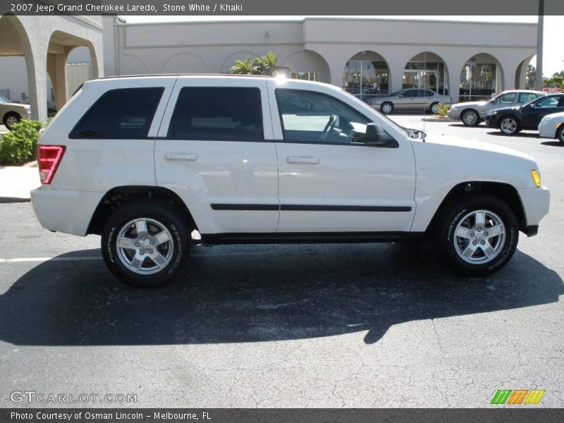 Stone White / Khaki 2007 Jeep Grand Cherokee Laredo
