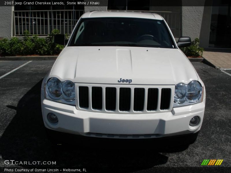 Stone White / Khaki 2007 Jeep Grand Cherokee Laredo