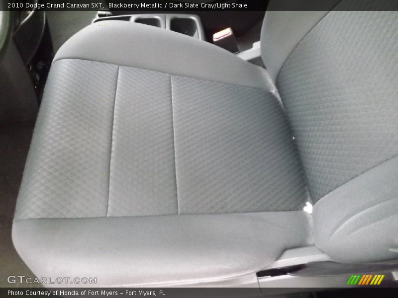 Blackberry Metallic / Dark Slate Gray/Light Shale 2010 Dodge Grand Caravan SXT