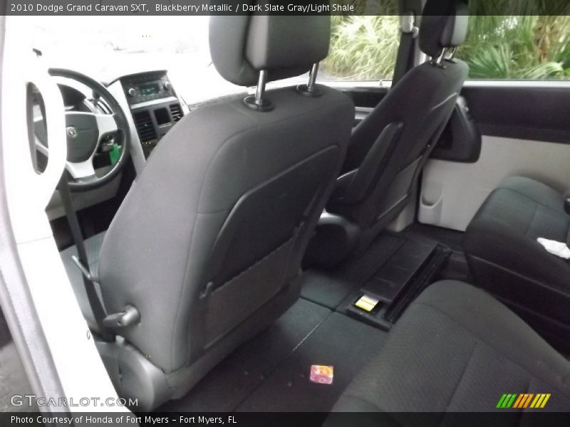 Blackberry Metallic / Dark Slate Gray/Light Shale 2010 Dodge Grand Caravan SXT