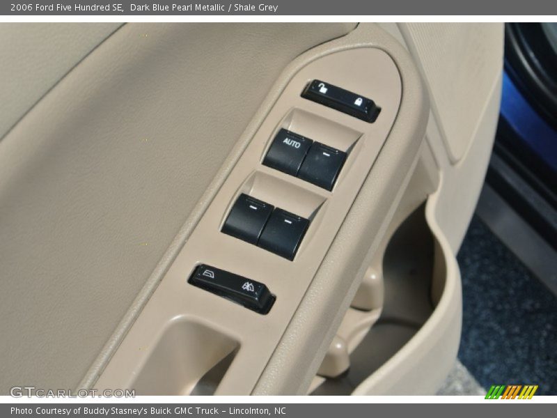 Dark Blue Pearl Metallic / Shale Grey 2006 Ford Five Hundred SE