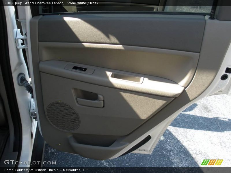 Stone White / Khaki 2007 Jeep Grand Cherokee Laredo