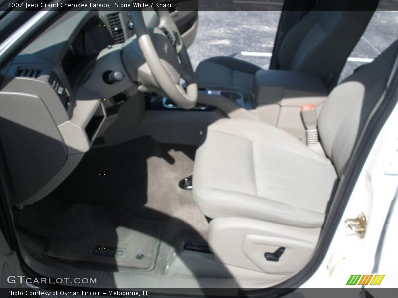 Stone White / Khaki 2007 Jeep Grand Cherokee Laredo