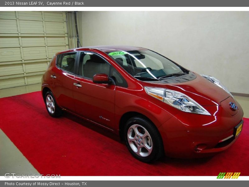 Cayenne Red / Black 2013 Nissan LEAF SV