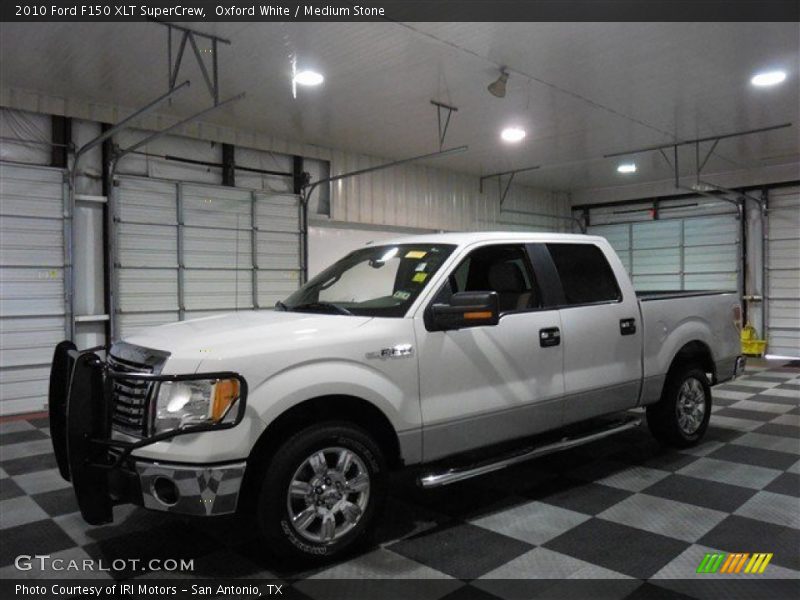 Oxford White / Medium Stone 2010 Ford F150 XLT SuperCrew