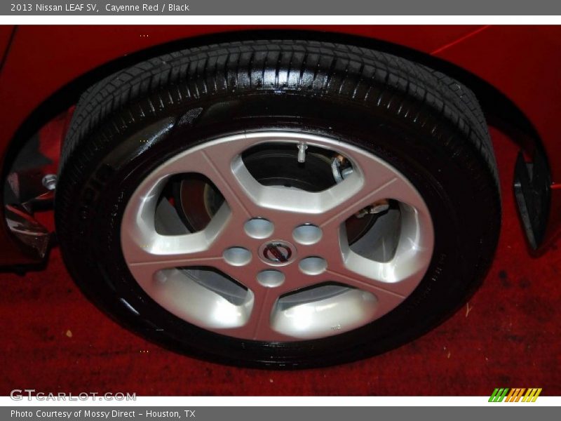 Cayenne Red / Black 2013 Nissan LEAF SV