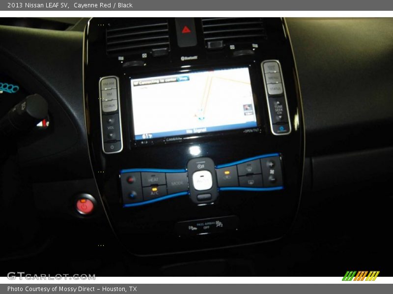 Cayenne Red / Black 2013 Nissan LEAF SV