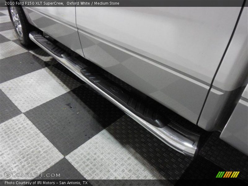 Oxford White / Medium Stone 2010 Ford F150 XLT SuperCrew