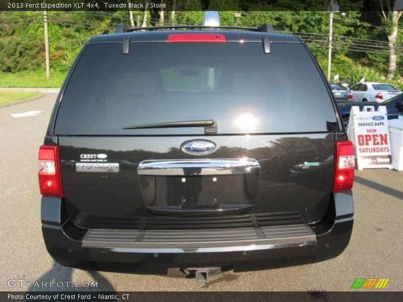 Tuxedo Black / Stone 2013 Ford Expedition XLT 4x4