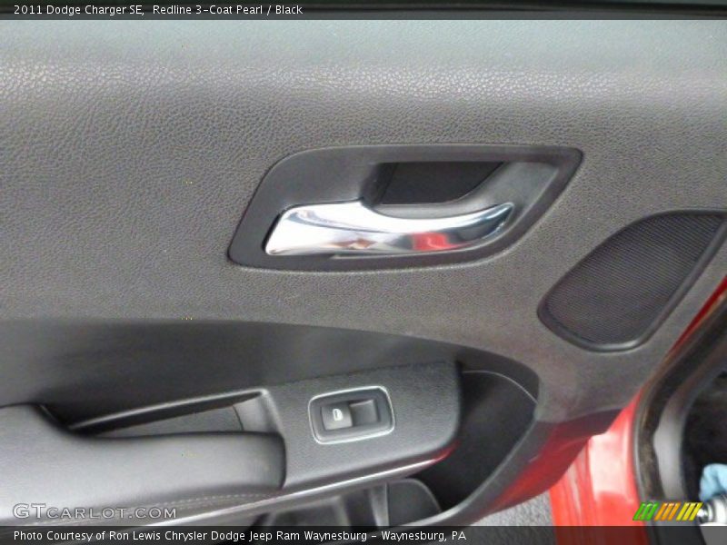 Redline 3-Coat Pearl / Black 2011 Dodge Charger SE